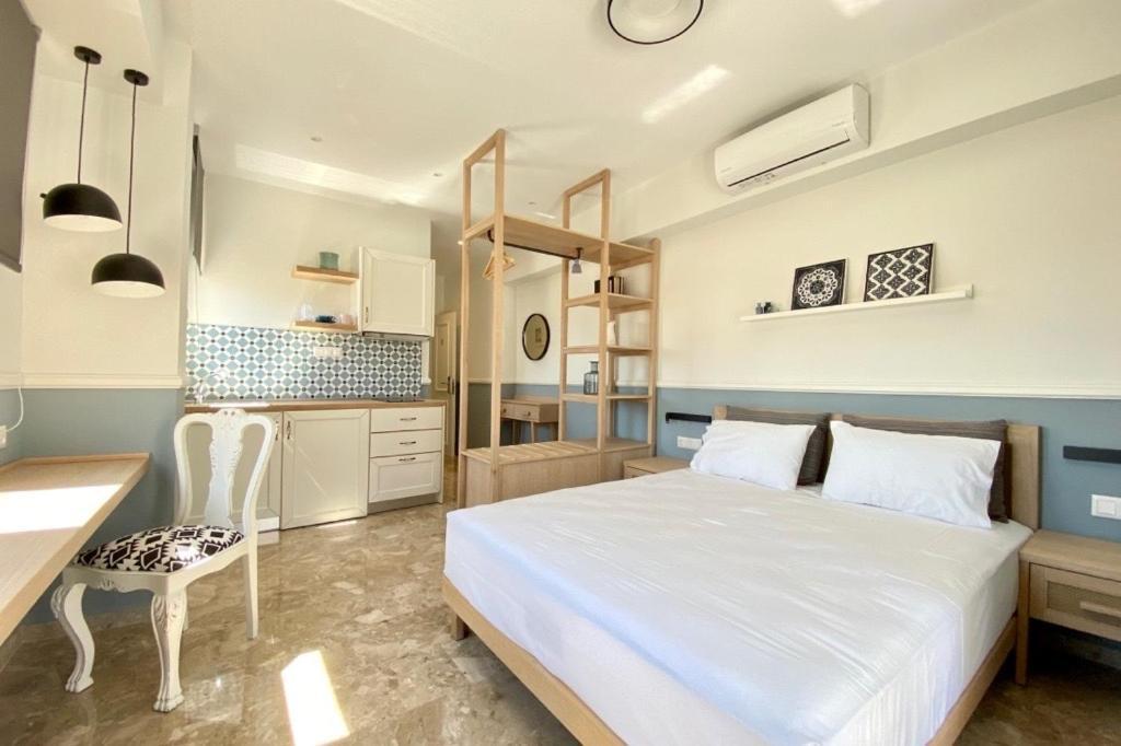 Mageiras Boutique Hotel Afytos Buitenkant foto