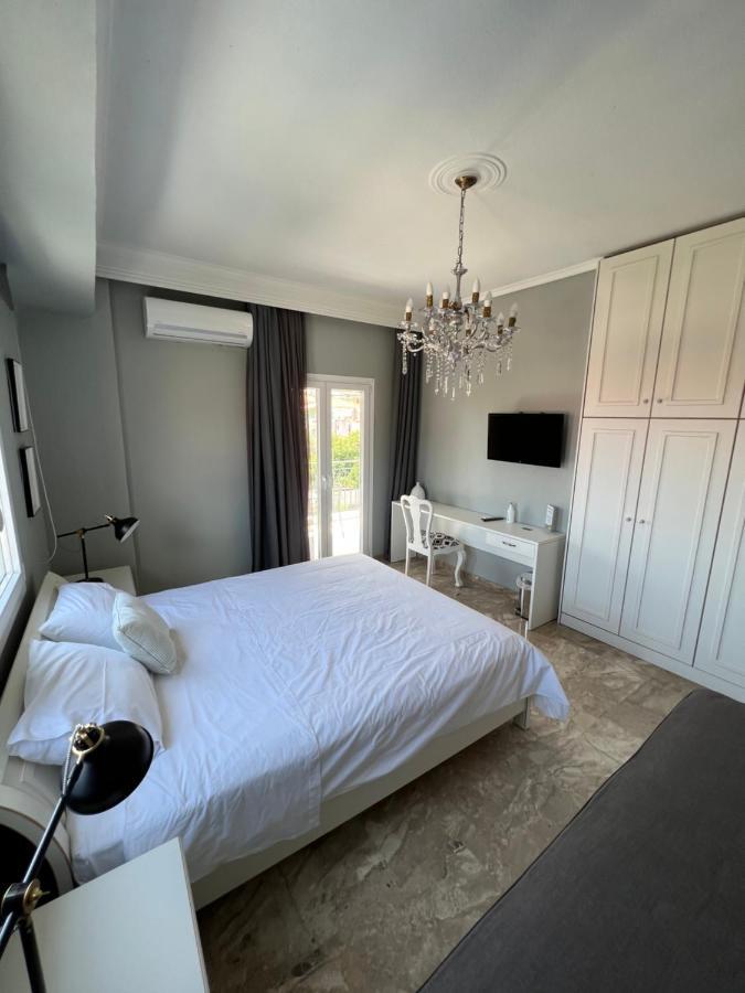 Mageiras Boutique Hotel Afytos Buitenkant foto