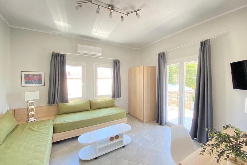 Mageiras Boutique Hotel Afytos Buitenkant foto